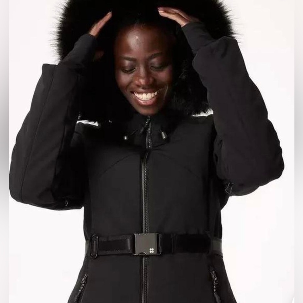 Sweaty Betty Black Belted Ski Jacket with Fur trim Hood - Size Small
